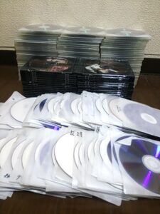 裏ビデオの山(笑)